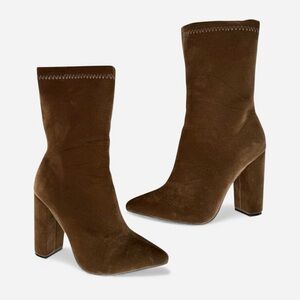 Brown Velvety Ankle Boots Women’s Size 5.5 Pointed Toe Shein